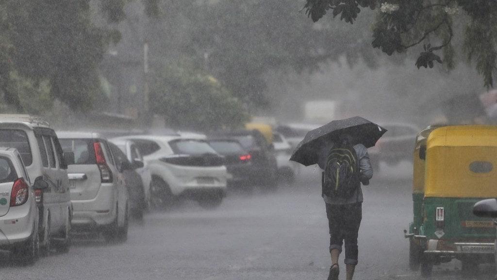 <p><span style="color: rgb(224, 62, 45);" data-mce-style="color: rgb(224, 62, 45);"><strong>આગાહી વચ્ચે ગીર પંથકમાં ધોધમાર વરસાદ,</strong></span> રસ્તાઓ-ખેતરોમાં પાણી ફરી વળતા ખેડૂતો ચિંતામાં</p>