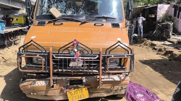 <p><span style="color: rgb(224, 62, 45);" data-mce-style="color: rgb(224, 62, 45);"><strong>અમદાવાદમાં ભયાનક અકસ્માત!</strong></span> બેફામ ટેન્કરે 7 વર્ષની બાળકીને કચડી, ડ્રાઈવર ફરાર</p>