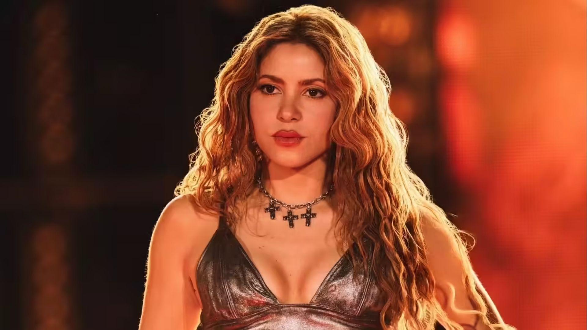 <p><span style="color: rgb(224, 62, 45);" data-mce-style="color: rgb(224, 62, 45);">શકીરાનો ભારતમાં થનારો કોન્સર્ટ અમેરિકા-ઈરાન તણાવને કારણે પોસ્ટપોન,</span> લોકોએ પૂછ્યું – નુકસાન કોણ ભરશે?</p>