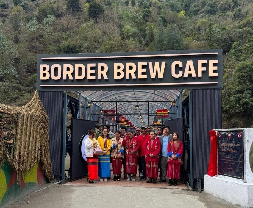 <p><span style="color: rgb(224, 62, 45);" data-mce-style="color: rgb(224, 62, 45);"><strong>ભારતીય સેનાનો અદભૂત કીમિયો : </strong></span>તવાંગમાં નકામો પુલ બન્યો આલીશાન ‘બોર્ડર બ્રૂ કેફે’, હિમાલયના ખોળે પ્રવાસીઓ માટે ખુલ્યું નવું નજરાણું...</p>