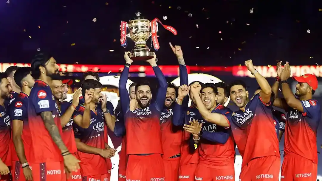 <p><strong><span style="color: rgb(224, 62, 45);" data-mce-style="color: rgb(224, 62, 45);">RCBની માલિકી બદલાઈ:</span> ચાર દિગ્ગજ ગ્રુપ્સે ₹16,706 કરોડમાં ખરીદી ટીમ</strong></p>