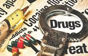 <p><strong>અમદાવાદના બાપુનગરમાં MD ડ્રગ્સ વેચતા યુવકને 03 વર્ષની જેલ, <span style="color: rgb(224, 62, 45);" data-mce-style="color: rgb(224, 62, 45);">NDPS કોર્ટે ફટકાર્યો 01 લાખનો દંડ</span></strong></p>