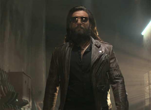 <p><span style="color: rgb(224, 62, 45);" data-mce-style="color: rgb(224, 62, 45);"><strong>UP પોલીસનો અનોખો અંદાજ : </strong></span>600 સબ-ઈન્સ્પેક્ટરો સરકારી ગાડીઓમાં 'ધુરંધર-2' ફિલ્મ જોવા મલ્ટિપ્લેક્સ પહોંચશે, સિનેમા હોલ બુક...</p>