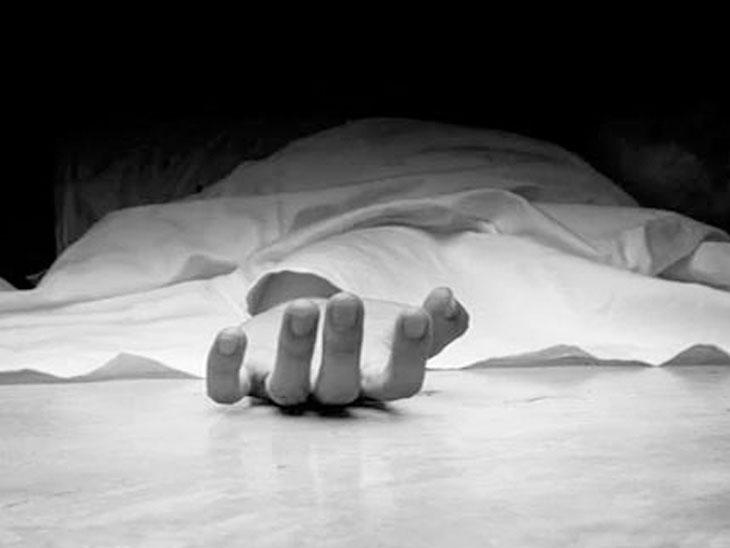 <p><span style="color: rgb(224, 62, 45);" data-mce-style="color: rgb(224, 62, 45);"><strong>પોલીસ સ્ટેશનમાં ન્યાય અપાવનાર અધિકારી ઘરમાં જ હાર્યા....</strong></span>પત્ની, પુત્ર અને સાળીના ત્રાસથી કંટાળી નિવૃત્ત પોલીસ ઇન્સ્પેક્ટરે કર્યો આપઘાત</p>