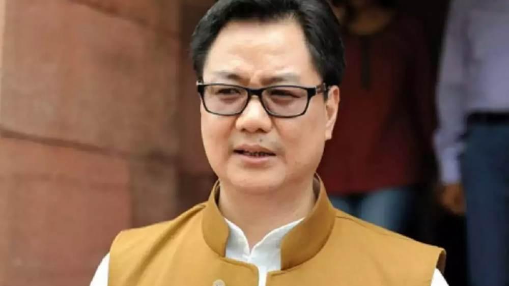 <p><span style="color: rgb(224, 62, 45);" data-mce-style="color: rgb(224, 62, 45);"><strong>લોકડાઉન નહીં, પણ 'ટીમ ઇન્ડિયા'ની જેમ લડવું પડશે:</strong></span> કેન્દ્રીય મંત્રી કિરેન રિજિજુનું આશ્વાસન </p>