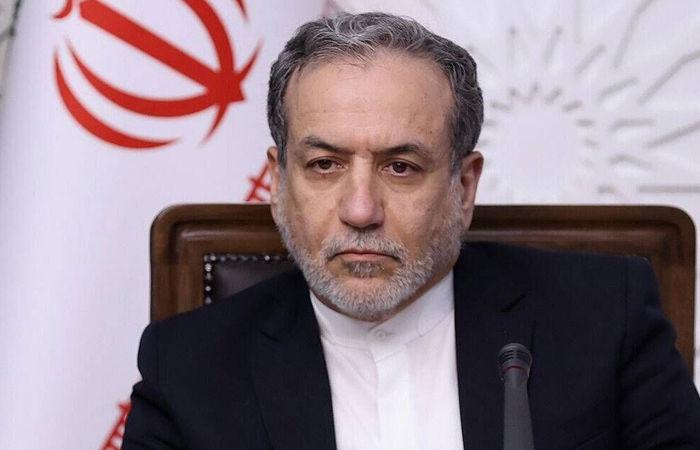 <p><span style="color: rgb(224, 62, 45);" data-mce-style="color: rgb(224, 62, 45);"><strong>ઈરાનની ડેડલાઈન:</strong></span> ખાડી દેશોને ચેતવણી, અમેરિકી સૈનિકોને આશરો આપવો ભારે પડશે!</p>