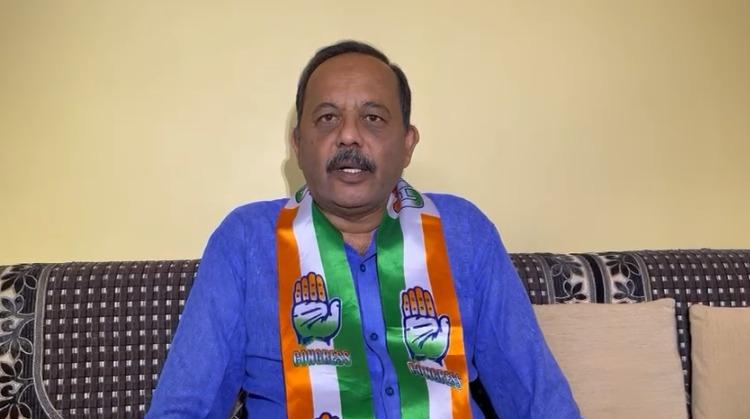 <p><span style="color: rgb(224, 62, 45);" data-mce-style="color: rgb(224, 62, 45);"><strong>વડાપ્રધાનના કાર્યક્રમમાં ભીડ જમાવવા વિદ્યાર્થીઓનો ઉપયોગ?</strong></span> મનીષ દોશીએ કર્યા આક્ષેપો... </p>