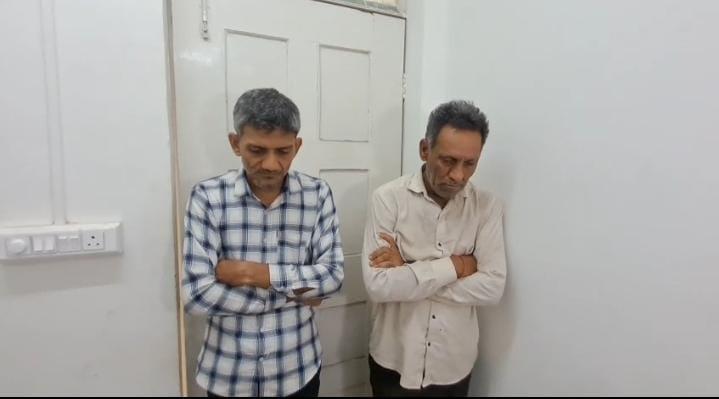 <p>જ્યાં સત્યના પ્રયોગો થયા: <span style="color: rgb(224, 62, 45);"><strong>રાજકોટની રાષ્ટ્રીય શાળામાં પાણીના પ્લાન્ટના ઓથે ખેલાયો હવસનો ખેલ</strong></span></p>