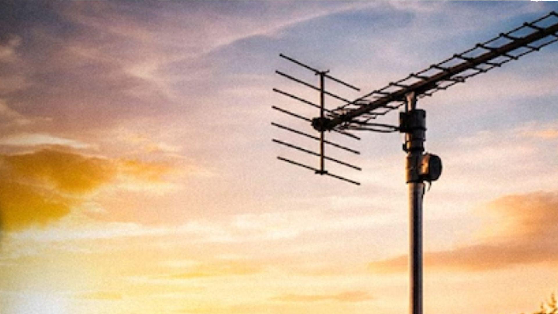 <p dir="auto"><span style="color: rgb(224, 62, 45);" data-mce-style="color: rgb(224, 62, 45);">છત પર ટીવી ડીશ લગાવતા પહેલા જાણી લો આ વાસ્તુ નિયમો, </span>બદલી શકે છે તમારી કિસ્મત</p><p dir="auto"><br></p>