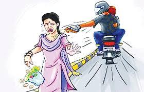 <p><strong><span style="color: rgb(224, 62, 45);" data-mce-style="color: rgb(224, 62, 45);">કડીમાં ધોળા દિવસે ચેઈન સ્નેચરનો હાથફેરો:</span> મંદિરેથી પરત ફરતી મહિલાના ગળામાંથી સોનાની ચેઈન ઝૂંટવી ફરાર</strong></p>