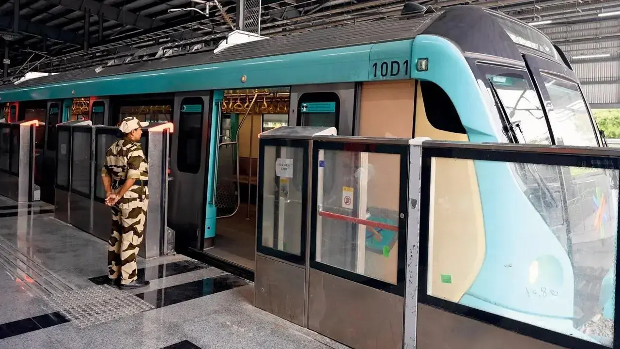 <p><strong><span style="color: rgb(224, 62, 45);" data-mce-style="color: rgb(224, 62, 45);">મુંબઈ મેટ્રો 3: </span>હવે અંડરગ્રાઉન્ડ ટનલ દ્વારા પદયાત્રીઓને મળશે સીધી કનેક્ટિવિટી, ટોક્યો જેવો અનુભવ થશે</strong></p>