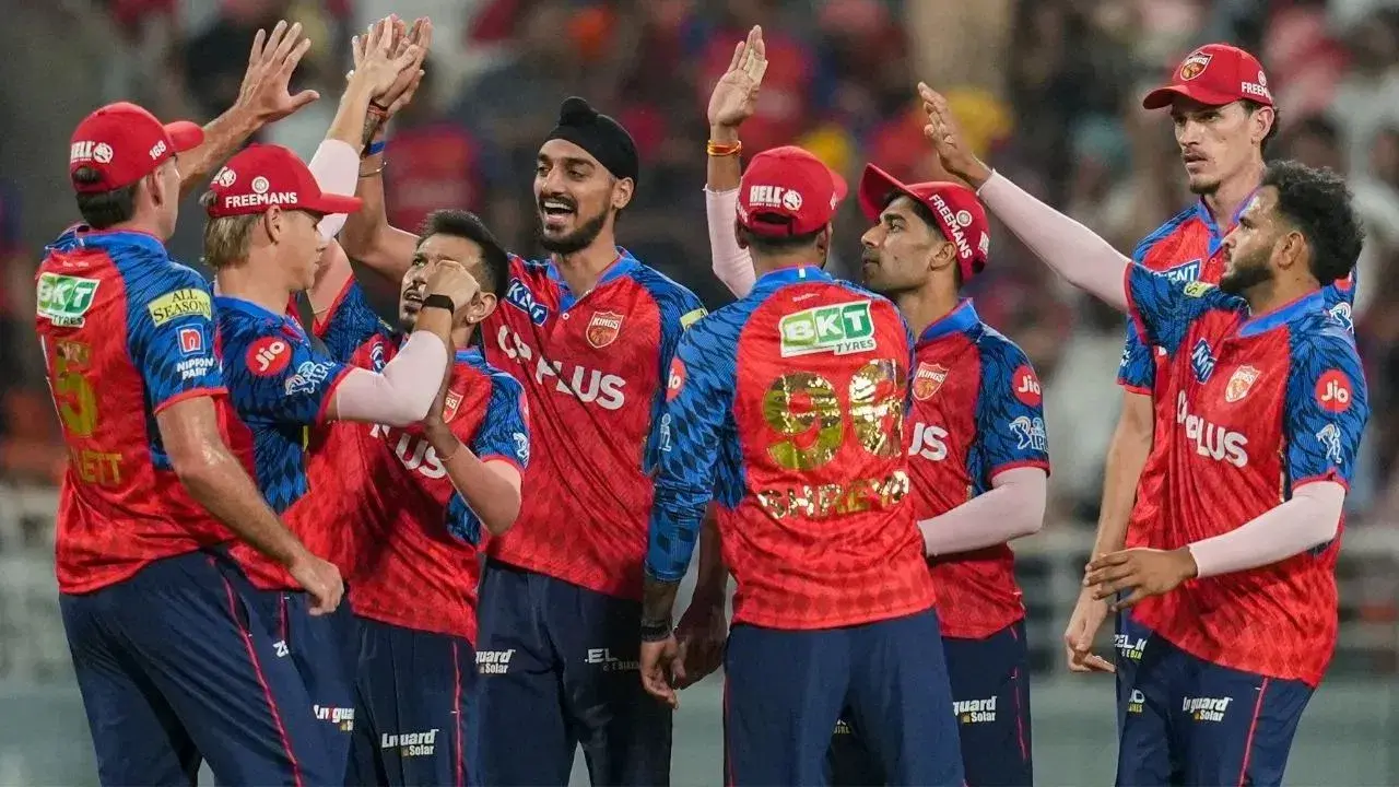 <p><span style="color: rgb(224, 62, 45);" data-mce-style="color: rgb(224, 62, 45);"><strong>પંજાબ કિંગ્સે ગુજરાત ટાઈટન્સને 3 વિકેટે હરાવ્યું, </strong></span>કૂપર કોનોલીની વિસ્ફોટક ફિફ્ટી અને પ્રસિદ્ધ કૃષ્ણાની ધારદાર બોલિંગ</p>