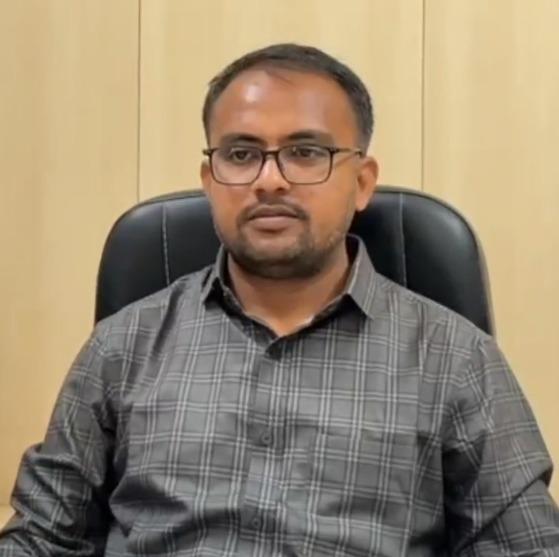 <p><span style="color: rgb(224, 62, 45);" data-mce-style="color: rgb(224, 62, 45);"><strong>રાજકોટ મનપાના 1 થી 18 વોર્ડની આખરી મતદાર યાદી જાહેર,</strong></span> કુલ મતદારો ઘટીને 9,85,952 થયા... </p>