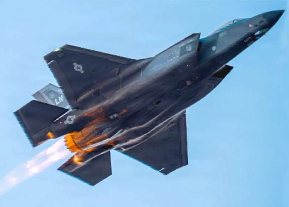 <p>આકાશમાં ભભૂકી આગ: <span style="color: rgb(224, 62, 45);" data-mce-style="color: rgb(224, 62, 45);"><strong>ઈરાની મિસાઈલે અમેરિકી એફ-35 ને ફૂંકી માર્યું?</strong></span> જાણો શું છે સમગ્ર હકીકત</p>