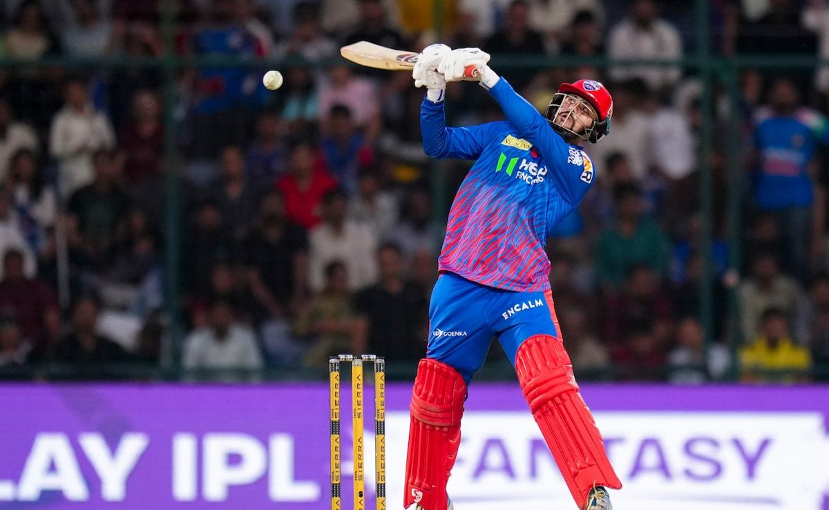 <p><span style="color: rgb(224, 62, 45);" data-mce-style="color: rgb(224, 62, 45);"><strong>કોહલી-બટલરના રેકોર્ડની બરાબરી...</strong></span>સમીર રિઝવીએ રચ્યો નવો કીર્તિમાન, સતત 3 મેચમાં બન્યો<span style="color: rgb(224, 62, 45);" data-mce-style="color: rgb(224, 62, 45);"><strong> 'મેન ઓફ ધી મેચ'</strong></span></p>