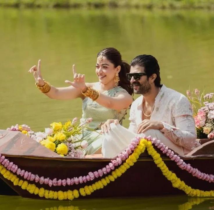 <p><span style="color: rgb(224, 62, 45);" data-mce-style="color: rgb(224, 62, 45);"><strong>'પુષ્પા' ગર્લ રશ્મિકા મંદાનાનો આજે જન્મદિવસ, </strong></span>લગ્ન બાદના પહેલા બર્થડે પર ફેન્સનો મળ્યો પ્રેમ</p>