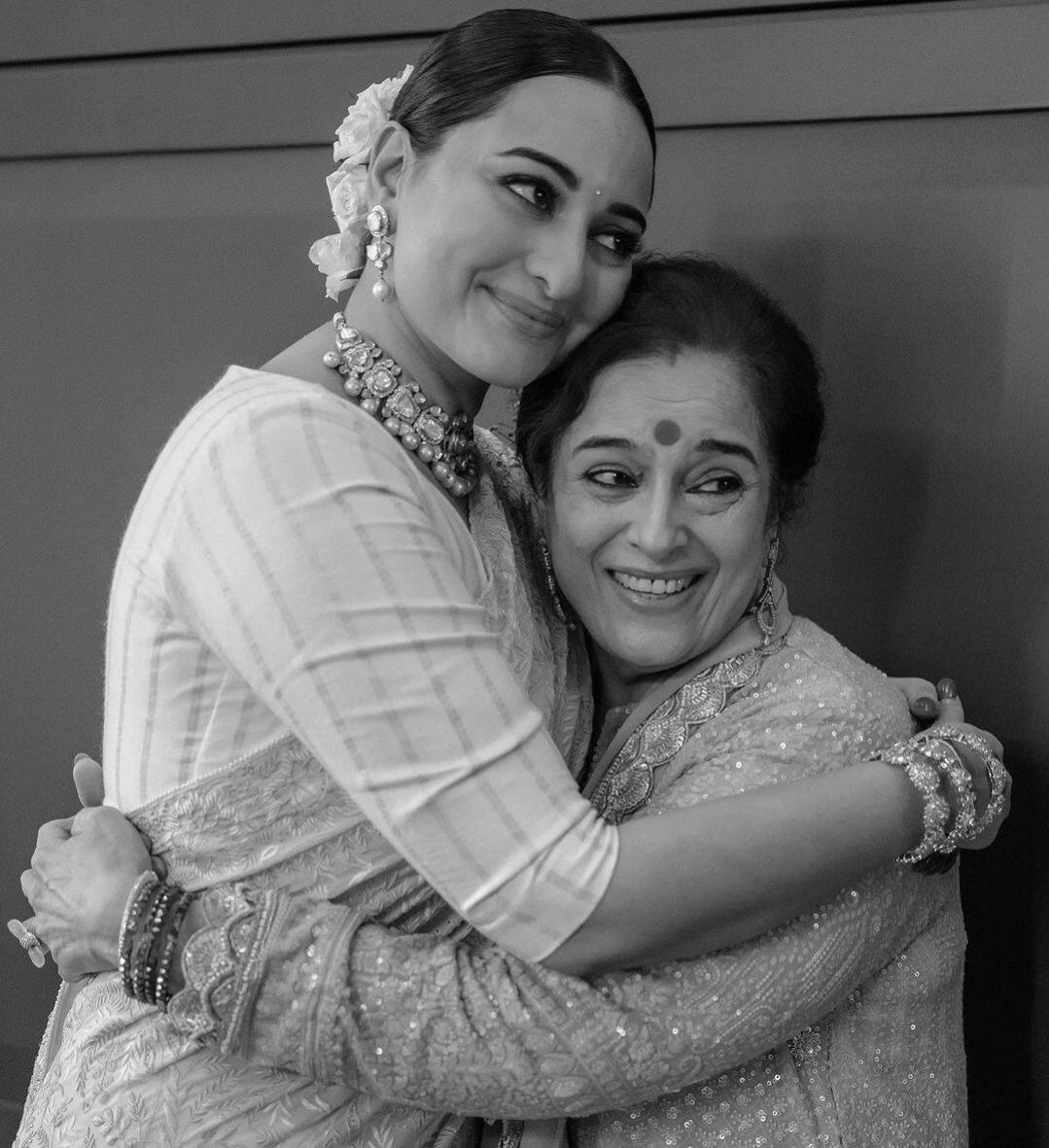 <p><span style="color: rgb(224, 62, 45);" data-mce-style="color: rgb(224, 62, 45);"><strong>"કેટલીવાર નાની બનાવશો"..... </strong></span>પૂનમ સિન્હા સોનાક્ષીની અફવાઓ પર ભડકી</p>