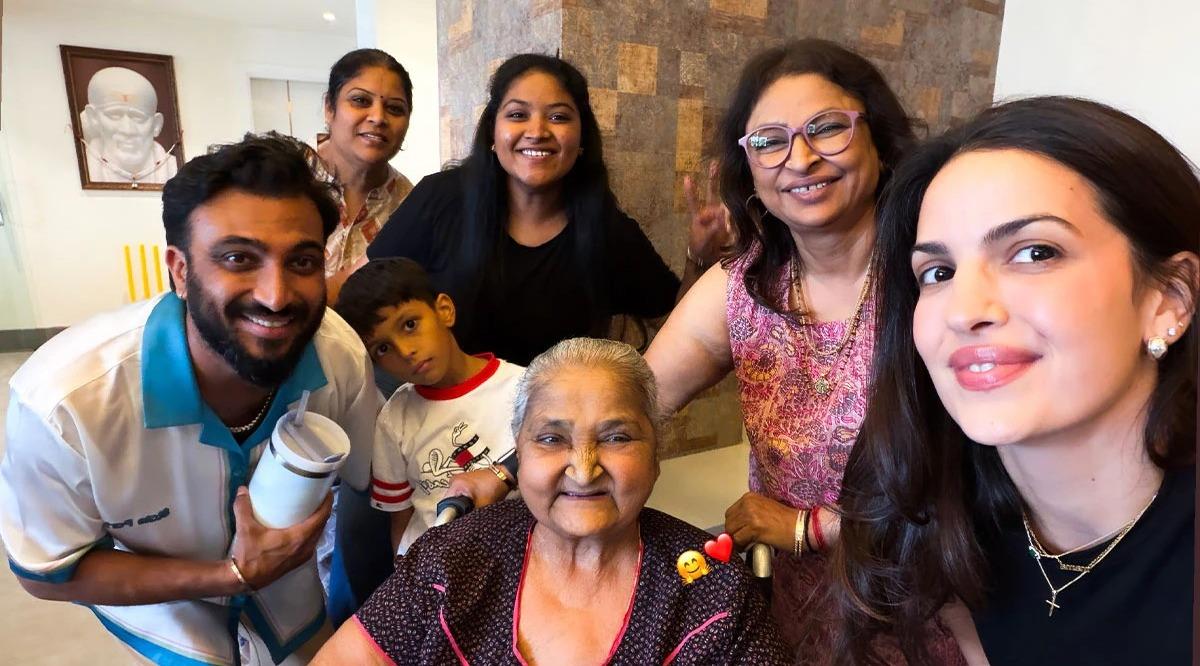 <p>છૂટાછેડા છતાં અતૂટ છે પ્રેમ! <span style="color: rgb(224, 62, 45);" data-mce-style="color: rgb(224, 62, 45);"><strong>હાર્દિક પંડ્યાની માતા સાથે જોવા મળી નતાશા સ્ટેનકોવિક, </strong></span>સાસુ-વહુનું બોન્ડિંગ જોઈ ફેન્સ પણ ચોંક્યા</p>