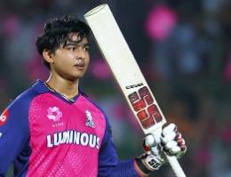 <p><span style="color: rgb(224, 62, 45);" data-mce-style="color: rgb(224, 62, 45);"><span style="color: rgb(0, 0, 0);" data-mce-style="color: rgb(0, 0, 0);"><span style="color: rgb(224, 62, 45);" data-mce-style="color: rgb(224, 62, 45);"><strong>જસપ્રીત બુમરાહ</strong></span>ના પહેલા જ બોલે સિક્સર ફટકારી</span><strong> </strong></span>વૈભવે બદલી નાખ્યો IPLનો નકશો</p>