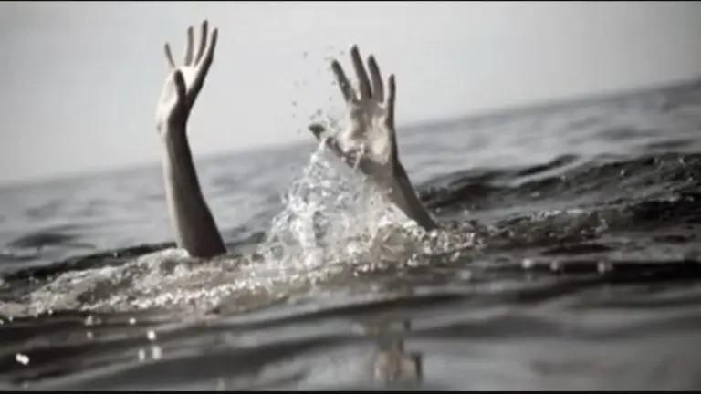 <p><span style="color: rgb(224, 62, 45);" data-mce-style="color: rgb(224, 62, 45);"><strong>સાણંદના ચરલ પાસે બે કિશોરીઓ </strong></span>પાણીમાં ગરકાવ, રસોઈકામ કરતા શ્રમિક પરિવારમાં આક્રંદ</p>